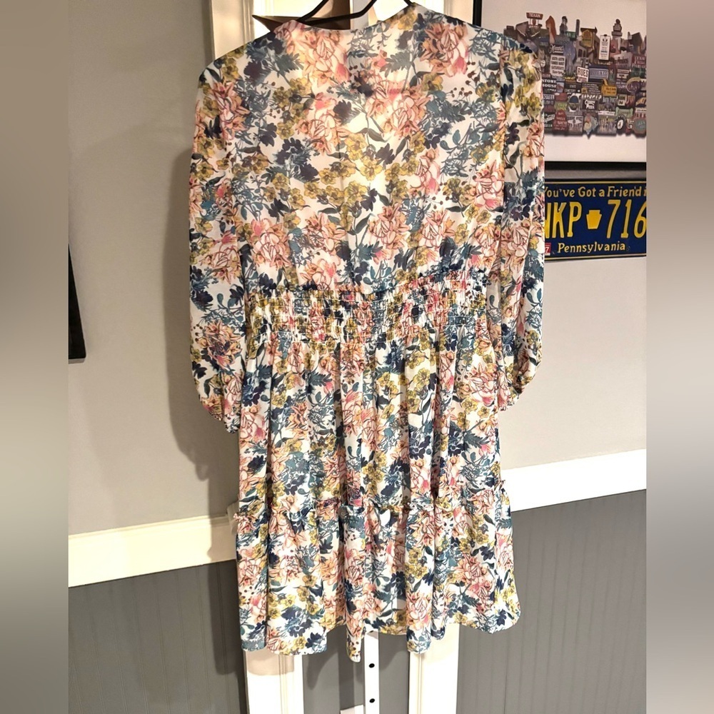 Taylor
Women's Printed Chiffon Smocked-Waist Fit & Flare Dress Size 2 - Picture 3 of 5